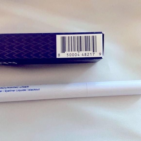 Dragun Beauty DragunWing Liquid Eyeliner | blackout BNIB - Picture 6 of 6